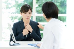 メンタルヘルスに関するケアに携わる専門職のイメージ